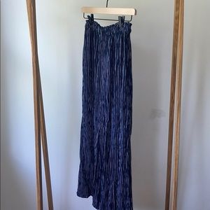 AMERICAN EAGLE FLOWY PANTS